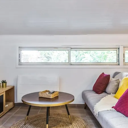 Atypical And Bright Flat In Patte-d'oie District In - Welkeys * Tolosa